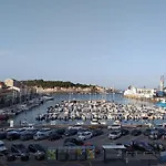 Baie Azur * Пор-Вандр
